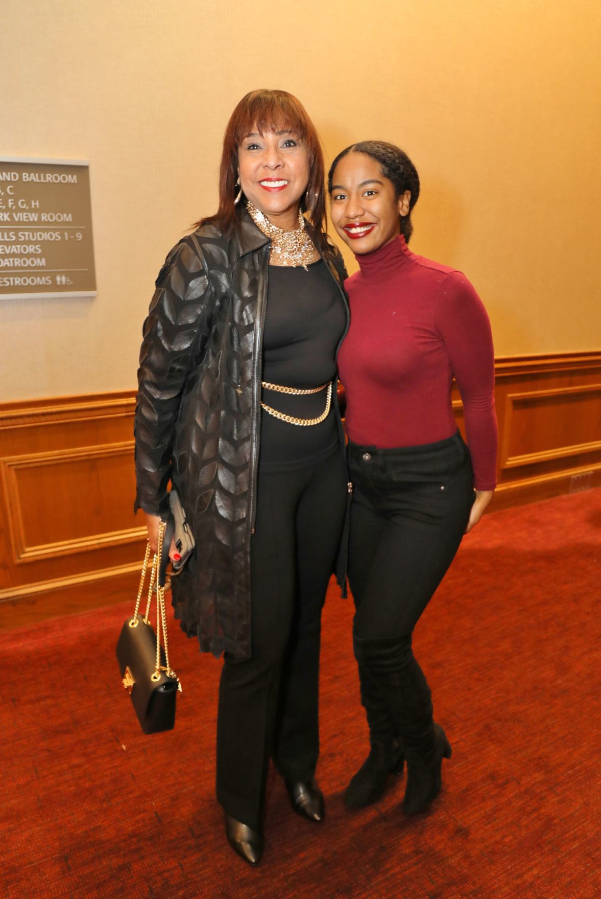 Marsha Montgomery, Candis Myton